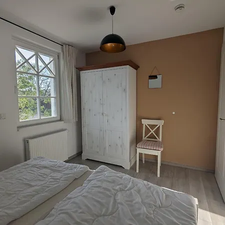 Ferienhaus Dünenrose Born