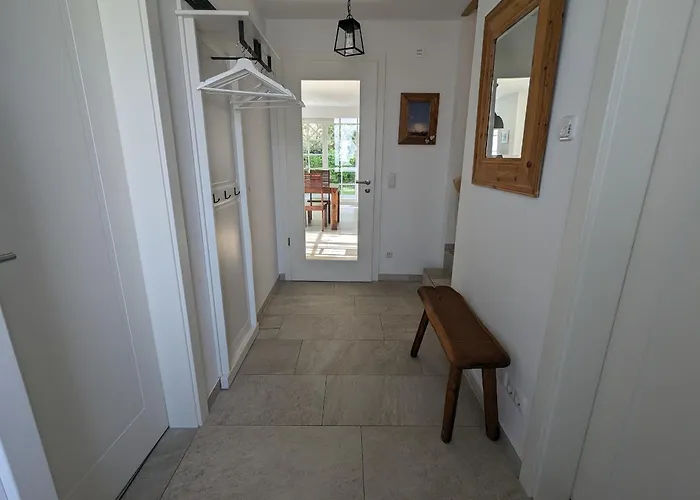 Dünenrose Ferienhaus Born