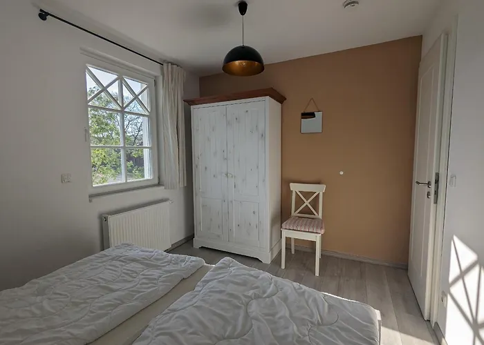 Ferienhaus Dünenrose Born